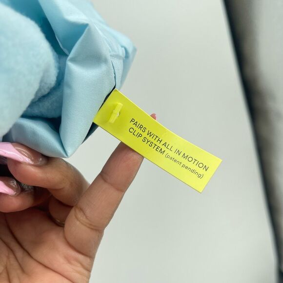 All in Motion Girls Blue Short Puffer Jacket M(8) NWT Wind & Water Resistant Zip - Picture 8 of 17